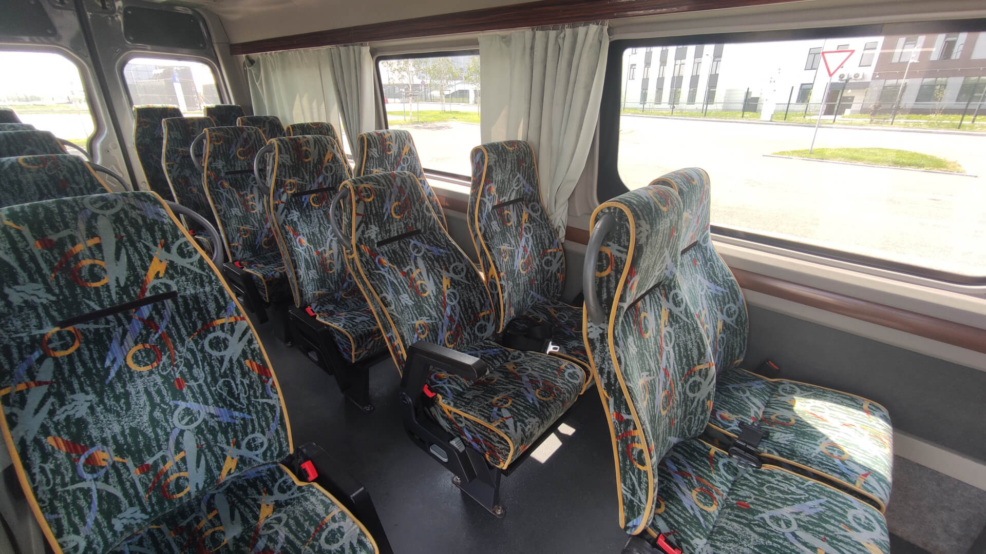 Mercedes Sprinter на 19 мест