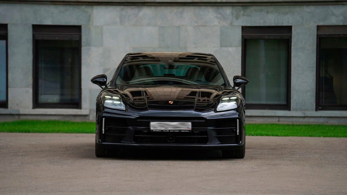 Porsche Panamera аренда Porsche Panamera аренда
