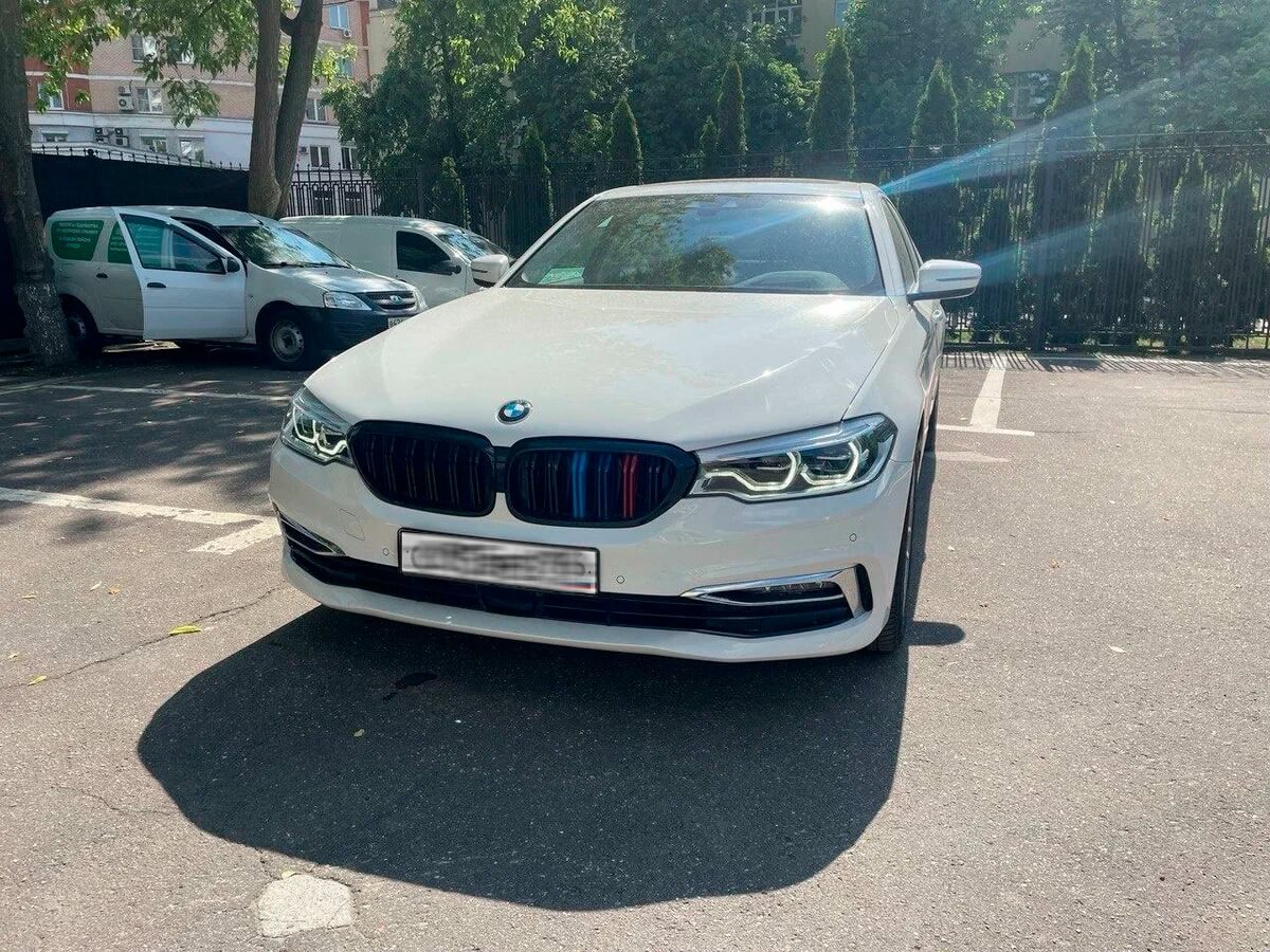 BMW 5 серия арендовать BMW 5 серия арендовать